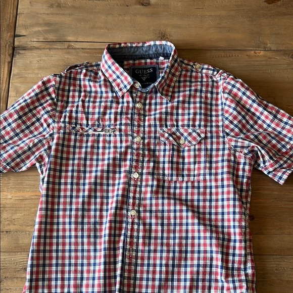 Guess Red and Blue Casual Button Down Shirt - Picture 1 of 3